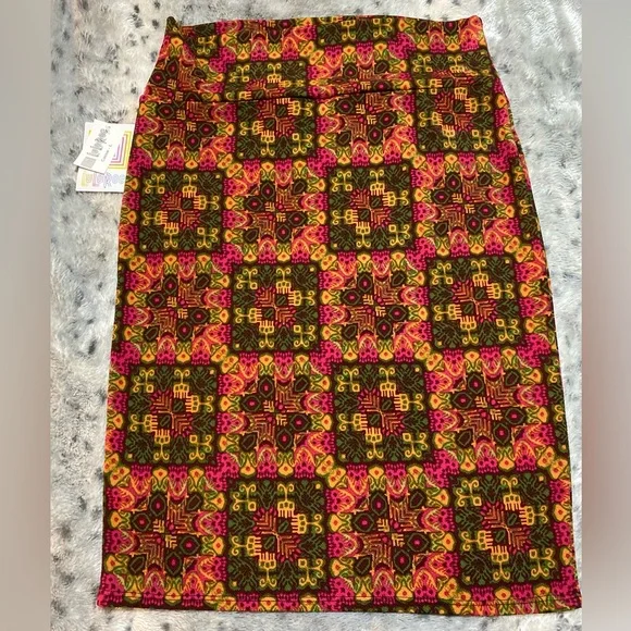 CLOSET CLEAR OUT ALL LULAROE MAKE AN OFFER BUNDLE NWT LARGE HIGH WAIST STRETCHY - Picture 11 of 12